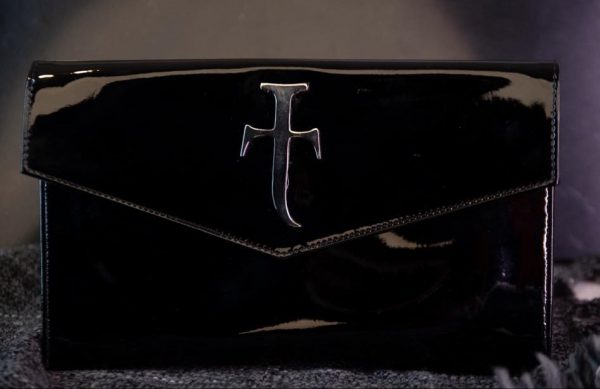 Divantra Clutch